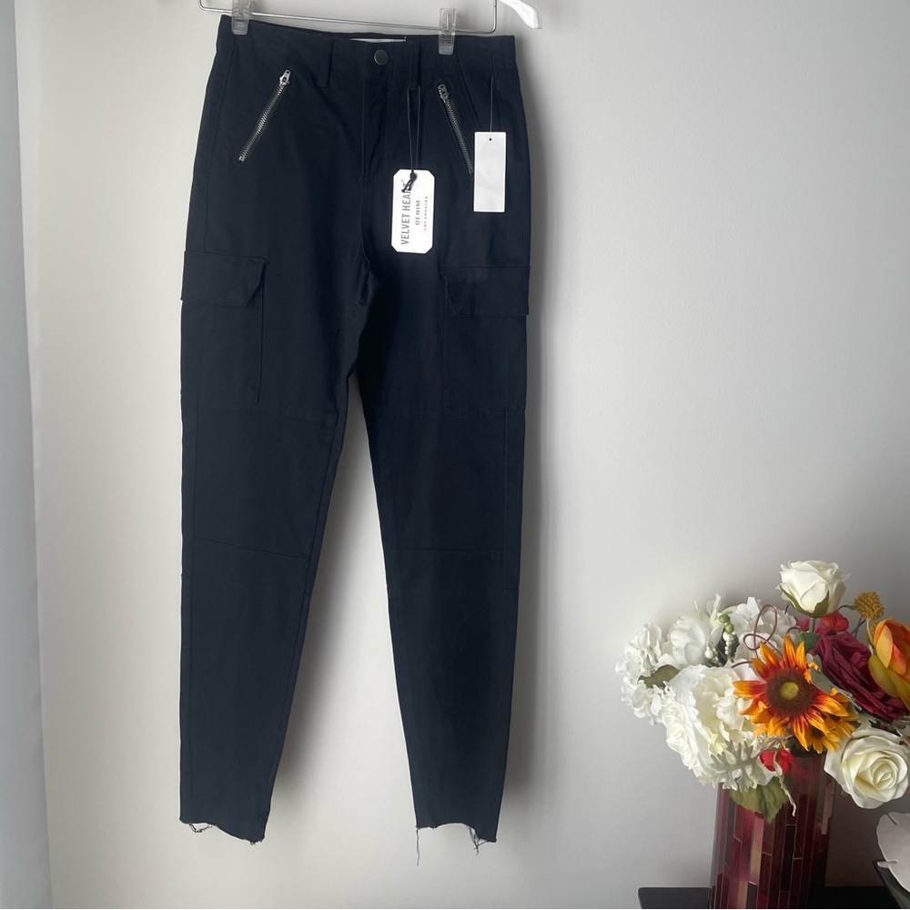 Velvet Heart Denim Mid Rise Skinny Black Cargo Raw Hem Pants Size 26